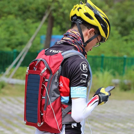 Vandrer rygsæk med solpanel